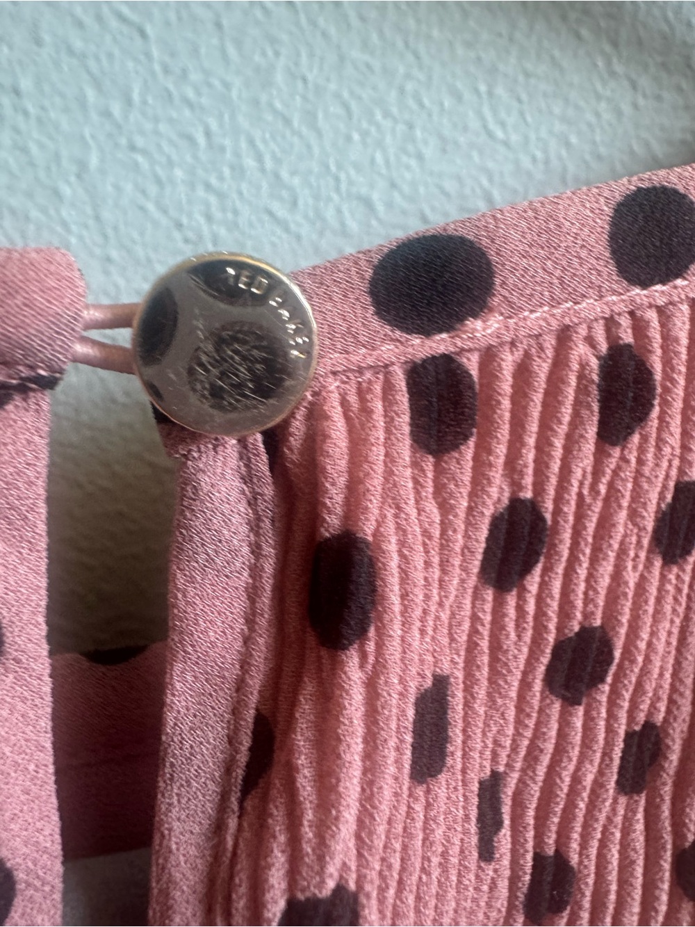 Ted Baker London Polka Dot Pleated Blouse Pink Black Size 1 - Picture 5 of 5